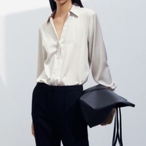 🔥SEXY 😍H&M BUSINESS CASUAL LONG SLEEVE V-NECK BLOUSE Sz: S